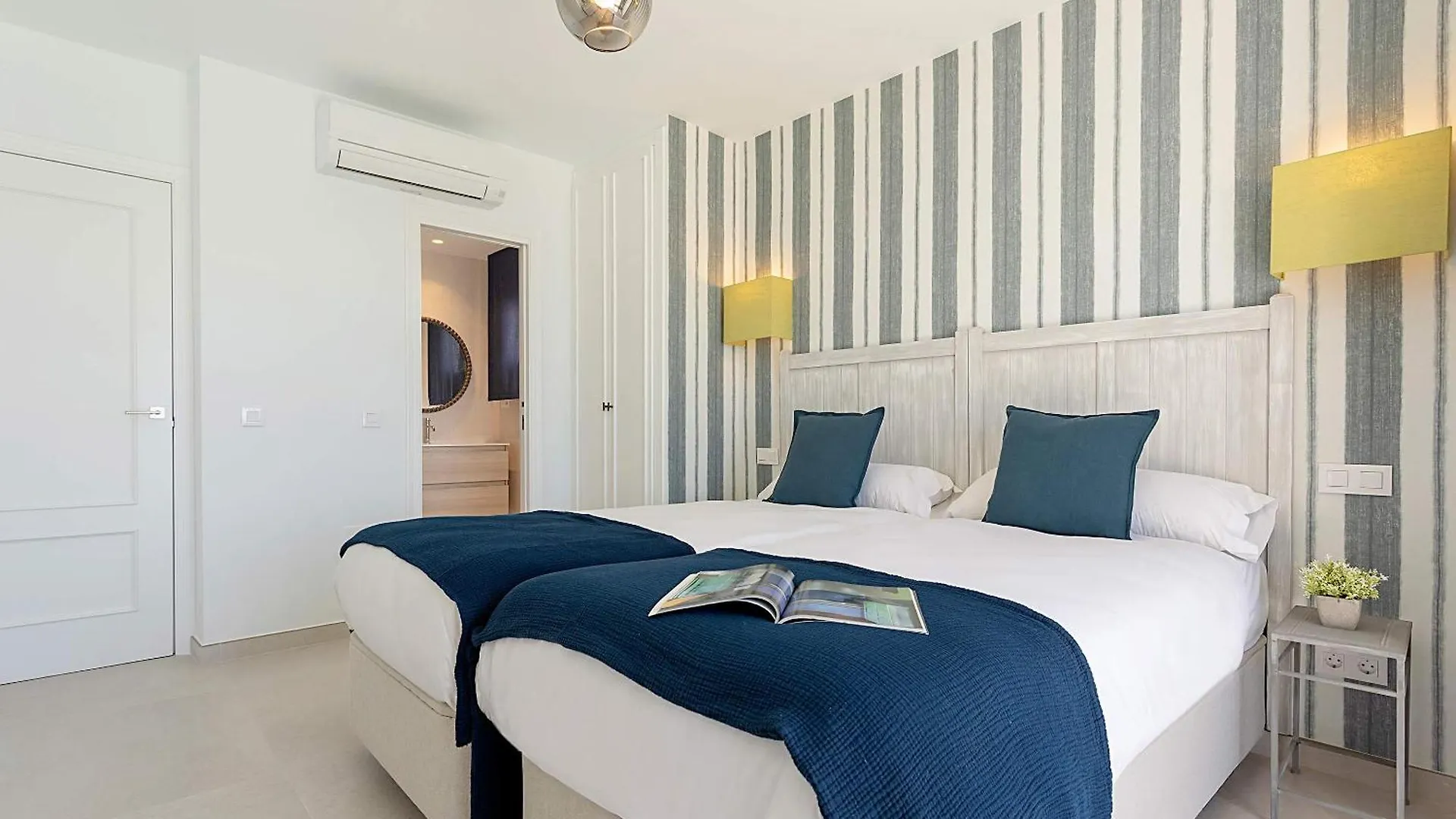 Apartment Genteel Home Los Corales Beach Fuengirola Spain
