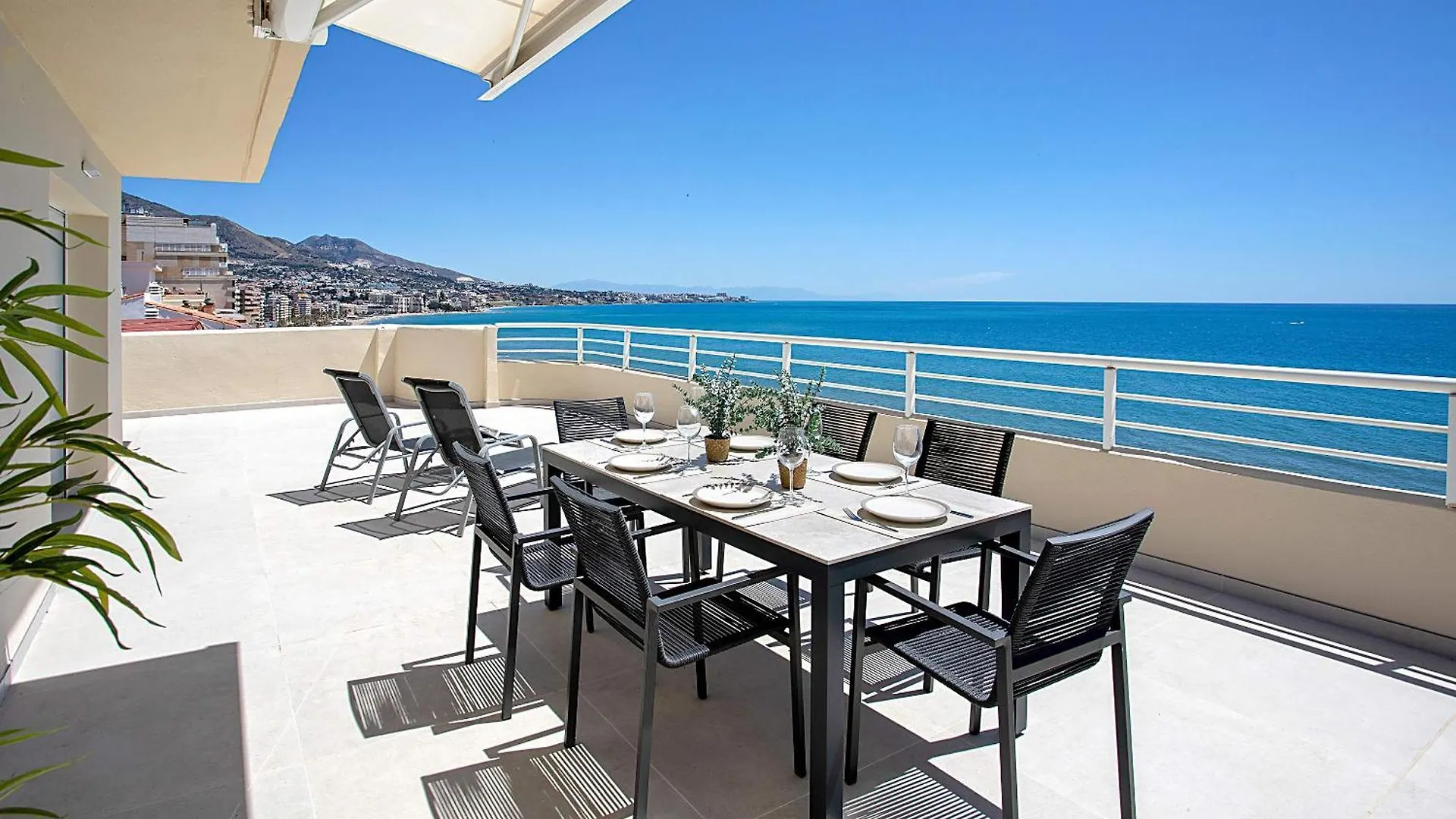 Genteel Home Los Corales Beach Fuengirola